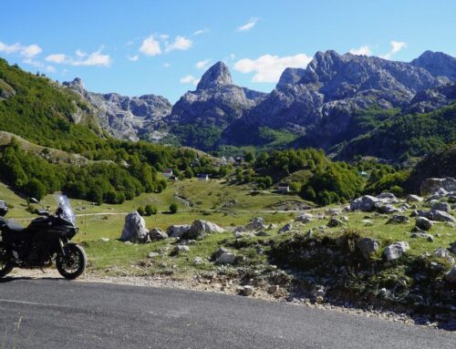 Montenegro: Coast to Peaks (4 days)